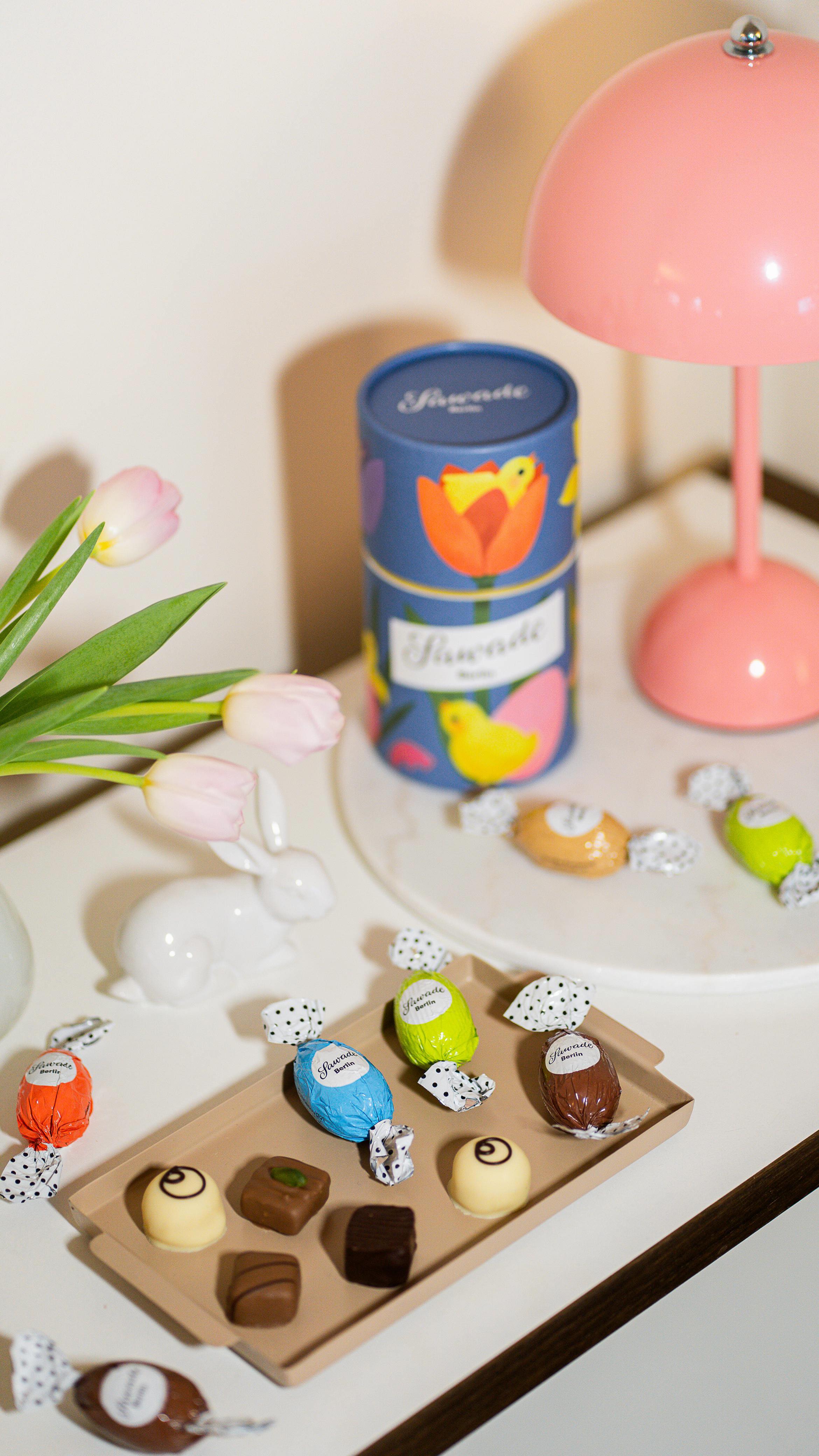 Cute outside. Delicious inside. 💙
Unsere Osterspezialitäten schmecken nicht nur unvergleichlich gut, sie sehen dabei auch noch umwerfend aus… und bringen den Frühling in deine vier Wände!

Jetzt probieren und dekorieren! ✨

#SawadeBerlin #Ostern #Pralinen