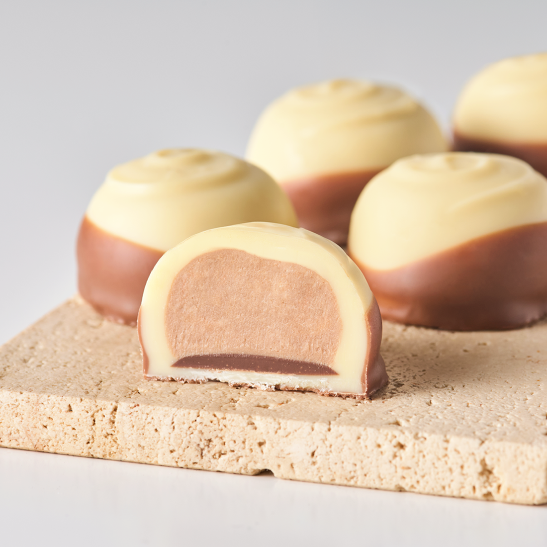 Herbsttrüffel Baileys Zimt angeschnitten