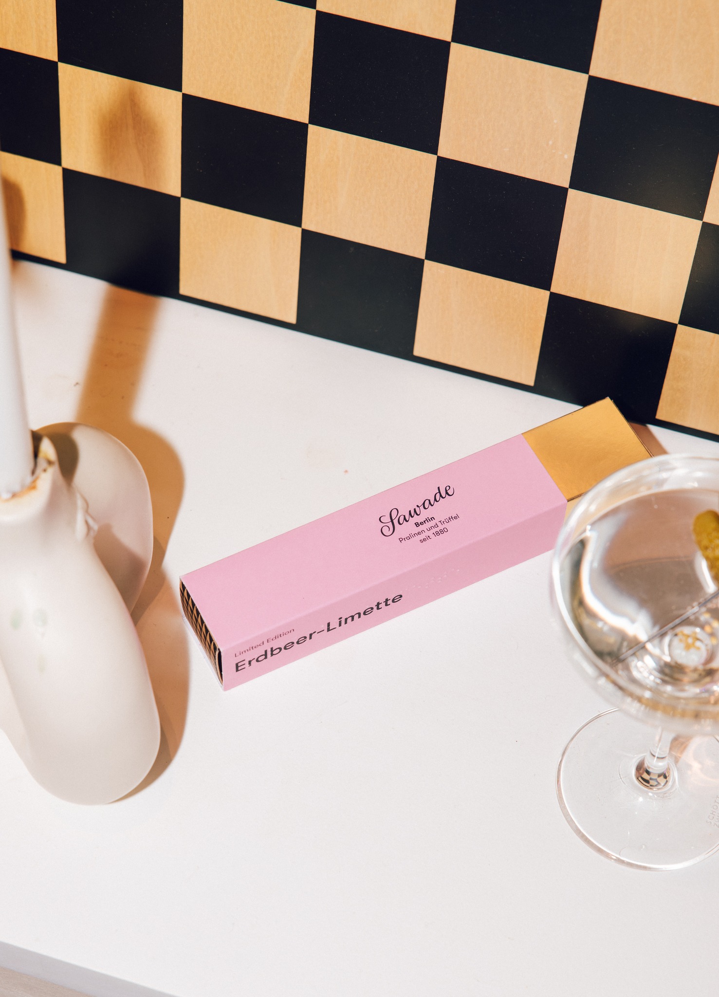 Ready for the weekend? We are 🩷
📸 @mariestaggat
#SawadeBerlin #Pralinen #Weekendvibes