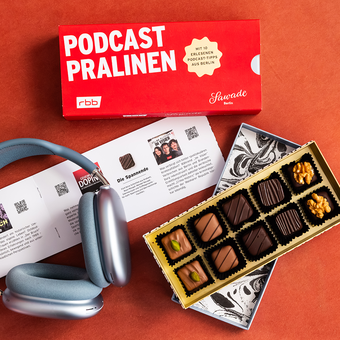 Inszenierung Pralinenschachtel Podcast Pralinen mit Kopfhörer