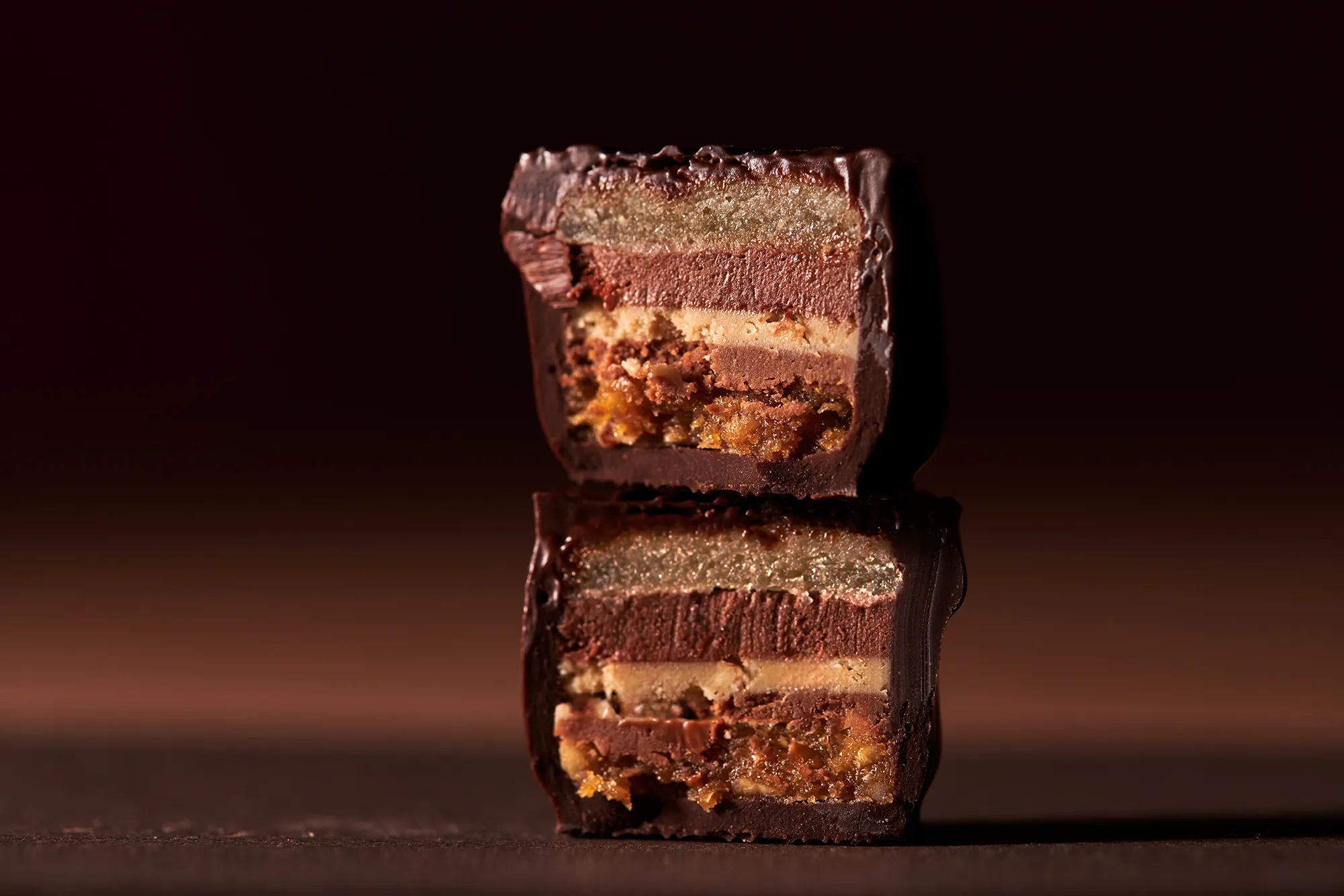 Makroaufnahme von einer aufgeschnittenen Königin Luise Praline